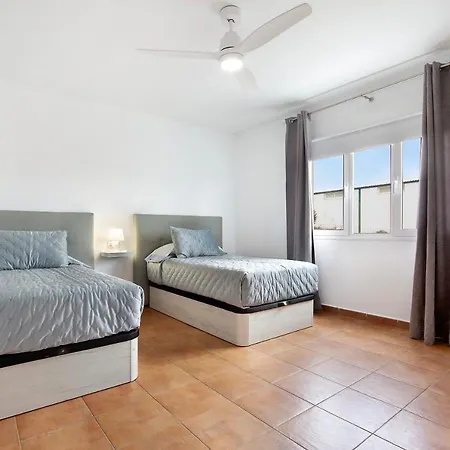 Mayantigo Nyaraló Juan Gopar