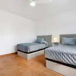 Mayantigo Feriehus Juan Gopar